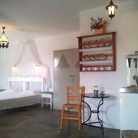 Ostria Studios Platis Gialos  Номер фото