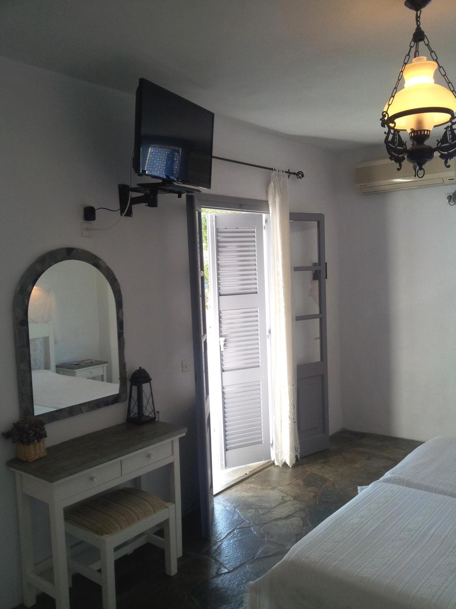 Ostria Studios Platis Gialos  Номер фото